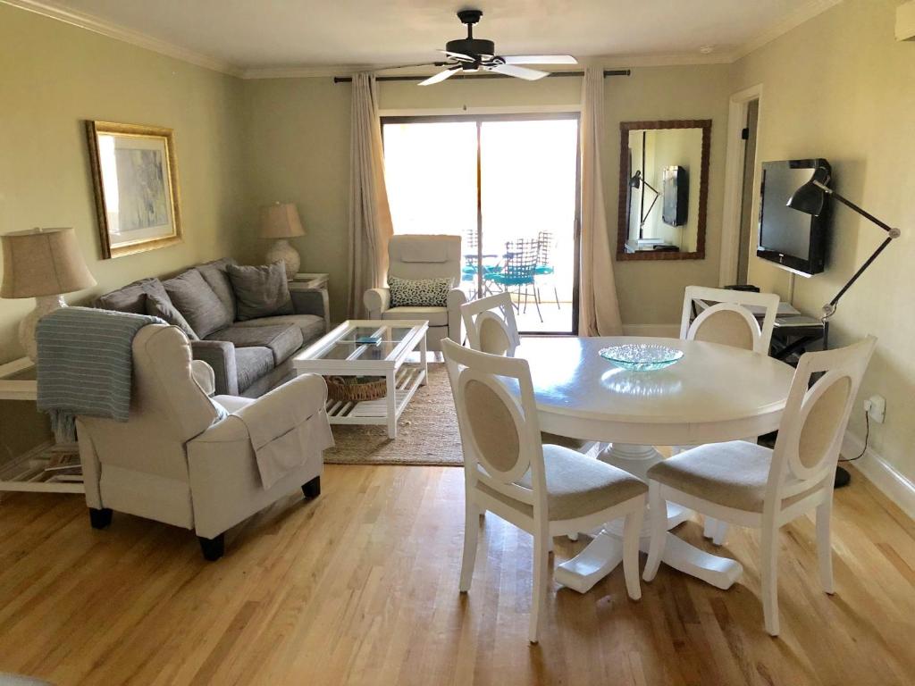 2008 Marsh Walk, Seabrook Island