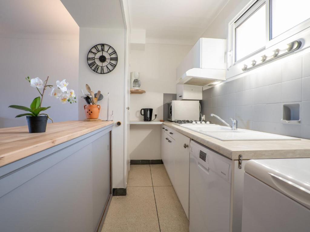 Apartment Les Mouettes by Interhome - 4