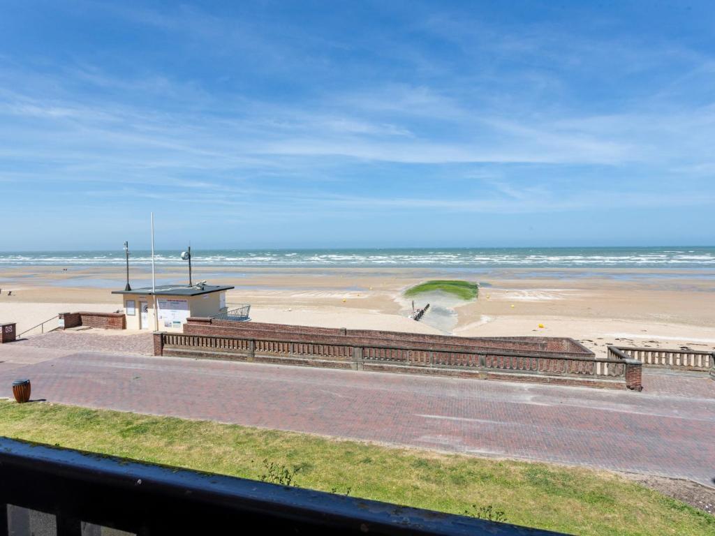 Apartment Les Terrasses du Casino-2 by Interhome - 1