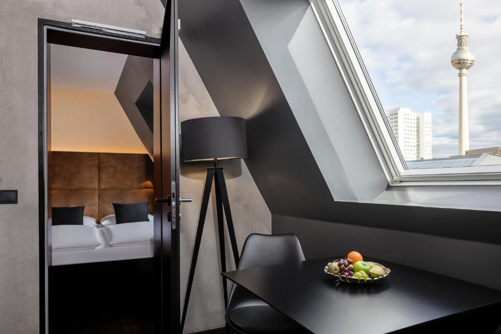 Hotel ZOE by AMANO — Hotel rooms in Berlin, Berlin