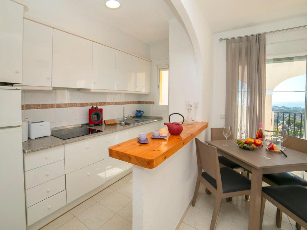 Apartment Imperial Park-15 by Interhome - 3