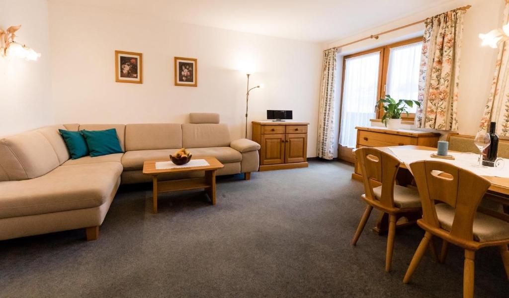 Landhaus Kröll - Barbara Kröll - 5