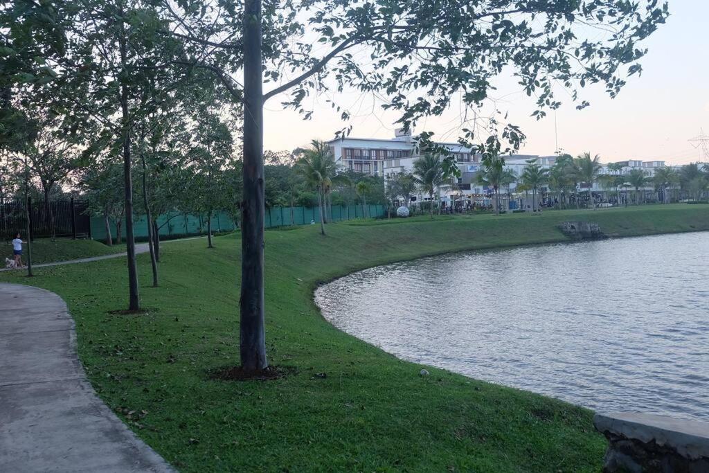 Aleena&#8217;s Guesthouse BSD City