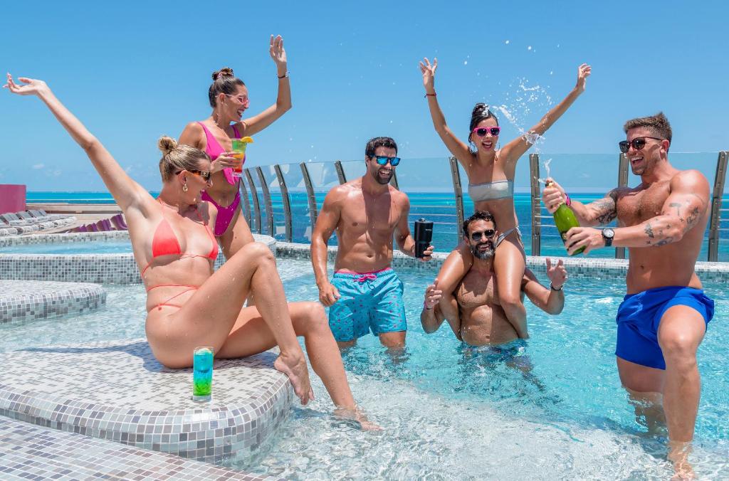 Temptation at The Tower Cancún Resort - All Inclusive - Adults Only - 3