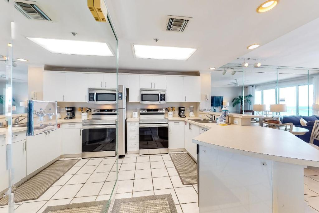 Sterling Sands 412 Destin (Condo)