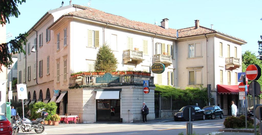 Albergo Bologna ViaMichelin HOTEL Varese 21100