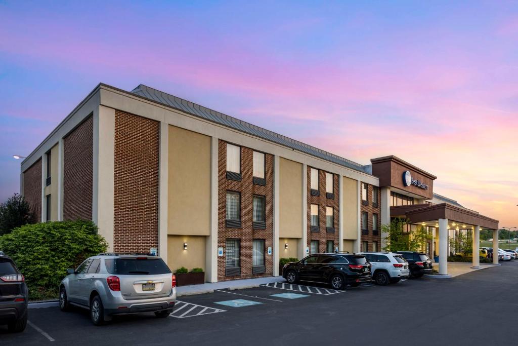 Best Western Harrisburg North Hotel photo