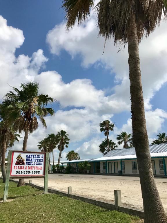 Quaint Port OConnor Home Less Than 3 Mi to Beach! in in in Port O