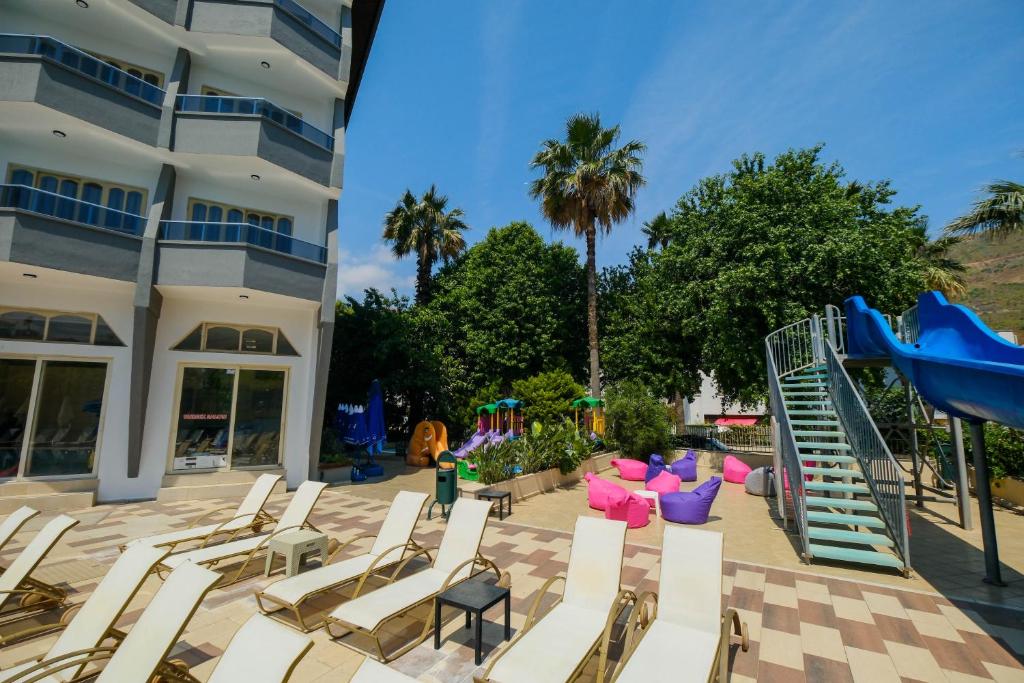 Club Selen icmeler — Attractions for children in İçmeler, Mugla