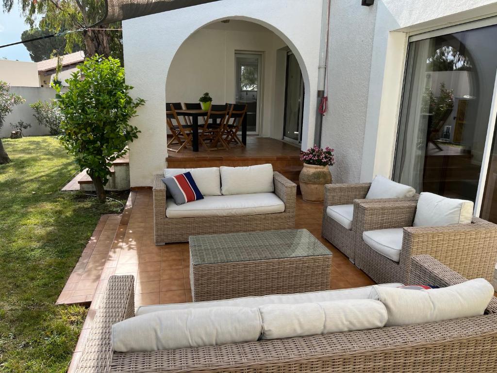 Villa avec magnifique piscine et grand jardin, à 2 pas du golf et de la plage - 3