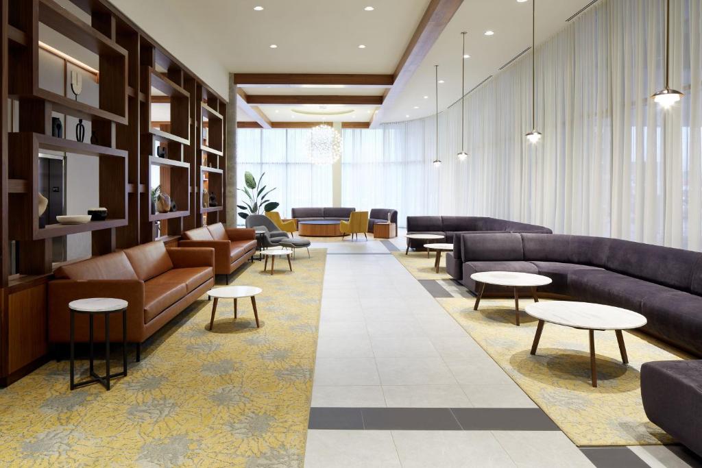 Residence Inn by Marriott Montreal Midtown photo