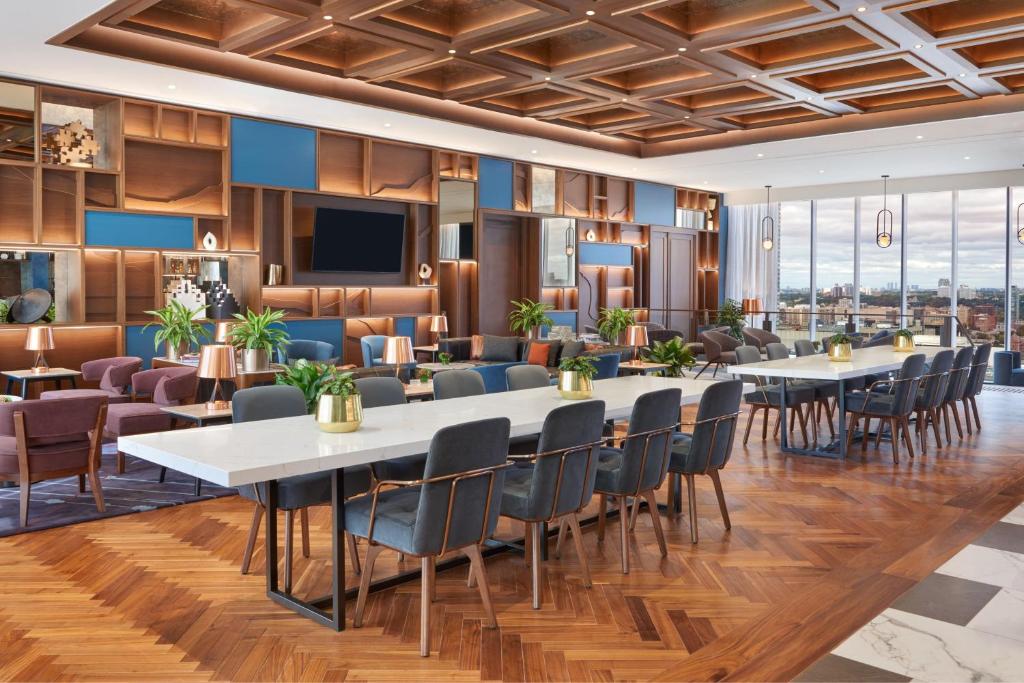 Bar/lounge