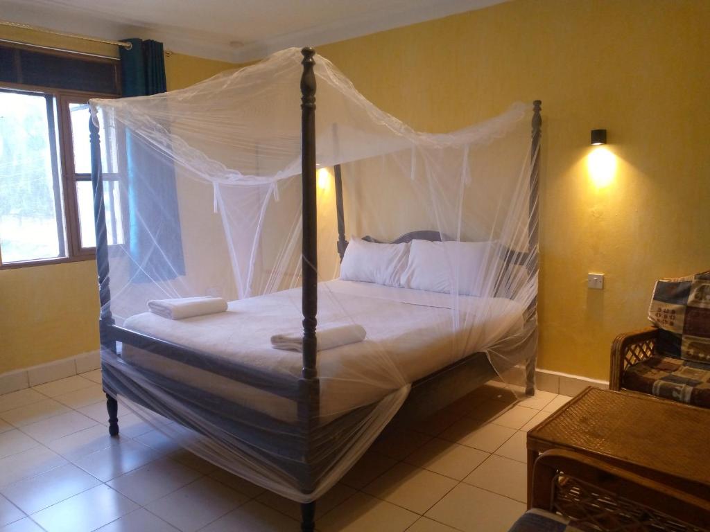 Marble Arch Hotel photo