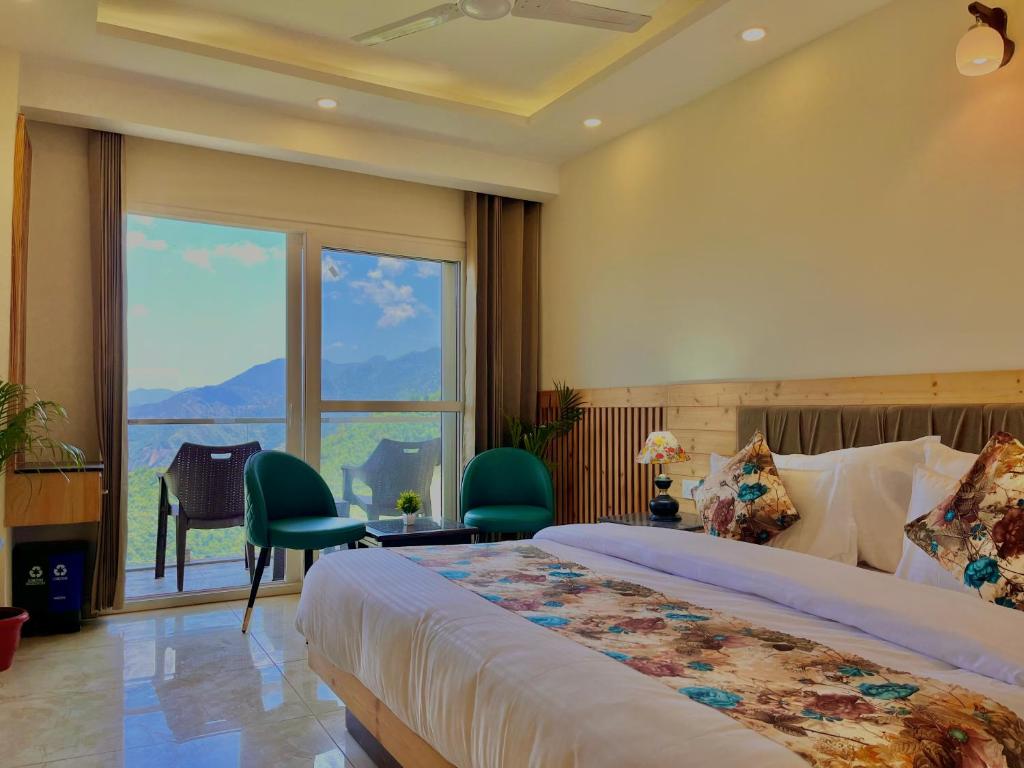 The PineRock Resort, Mussoorie — Hotel in Mussoorie