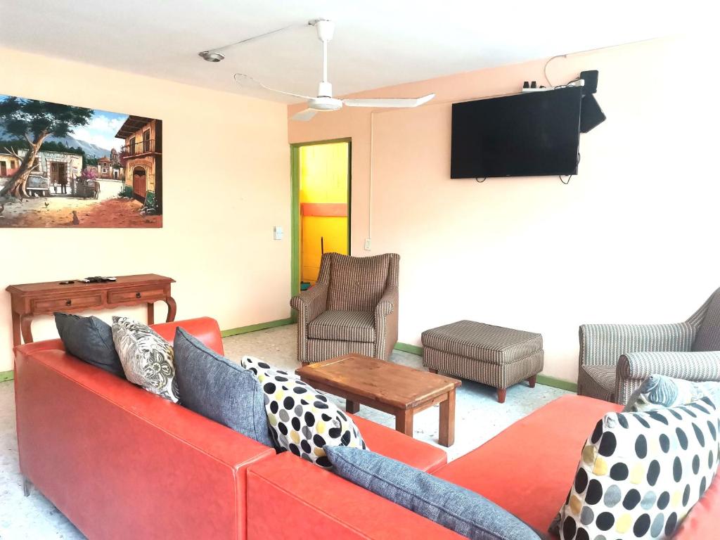 Mariana Apartamentos — Hotel in Mazatlán