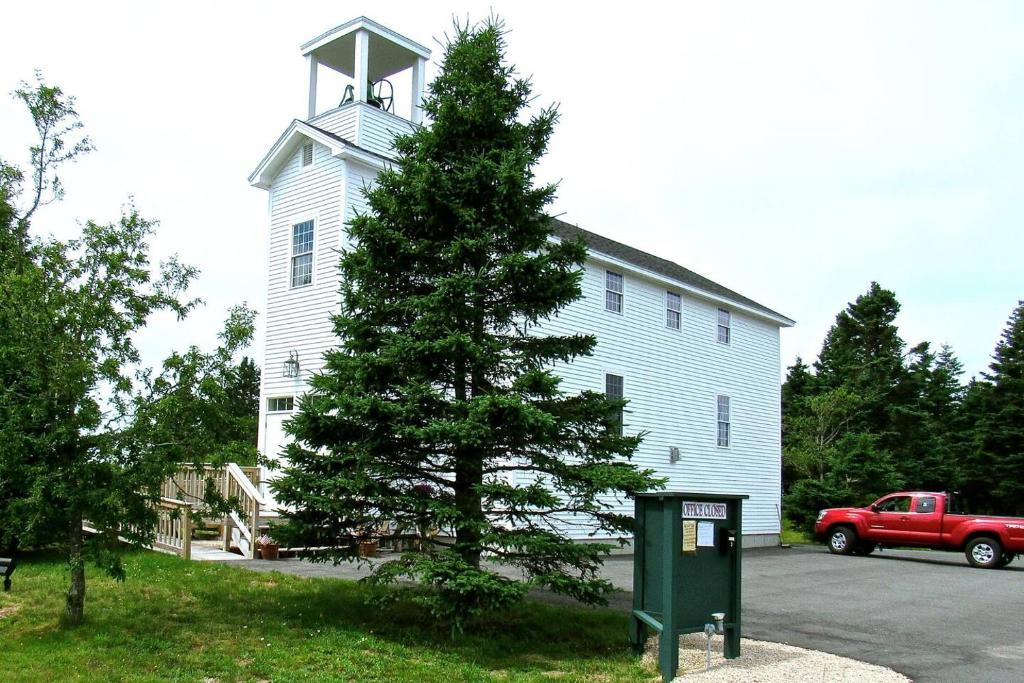The Meetinghouse