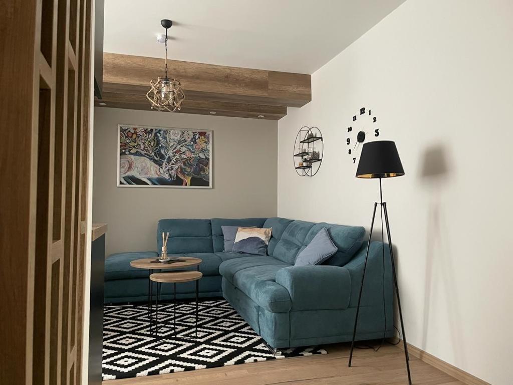 Aspen Apart12 - 3