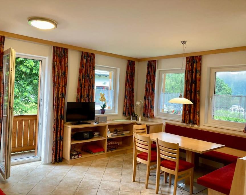 Exklusives Apt mit 3 Schlafzimmern & 3 Bädern - 2