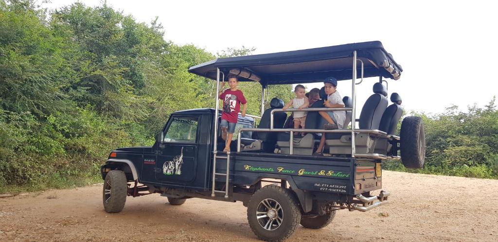 Elephants Fence Guest & Safari Services photo