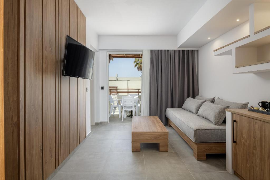Gaia Village — Hotel rooms in Tigaki, South Aegean