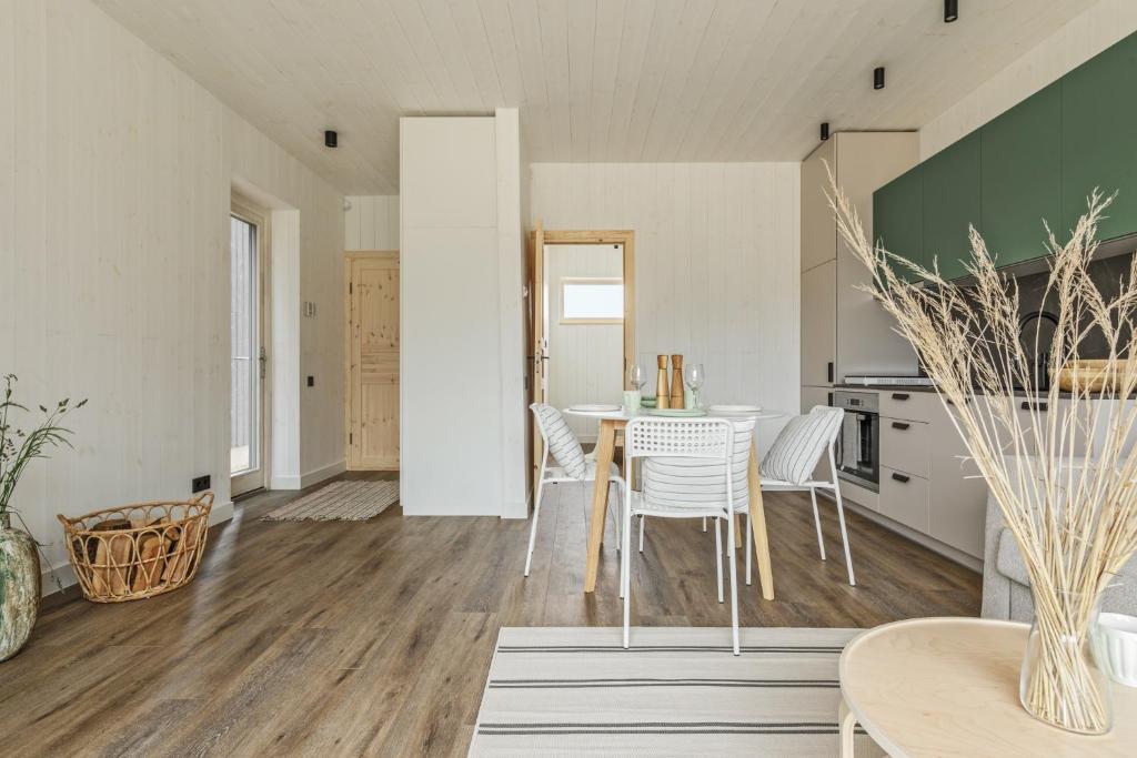 Svencelės burė 2, Svencelė