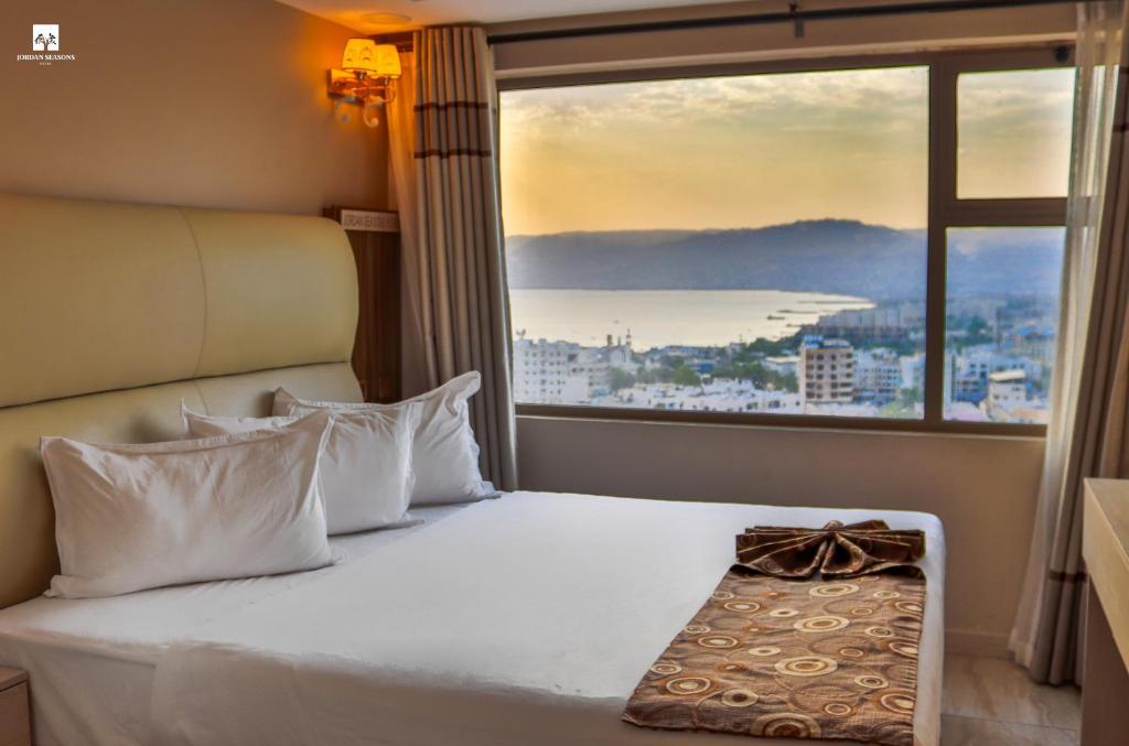 Jordan Seasons Hotel photo