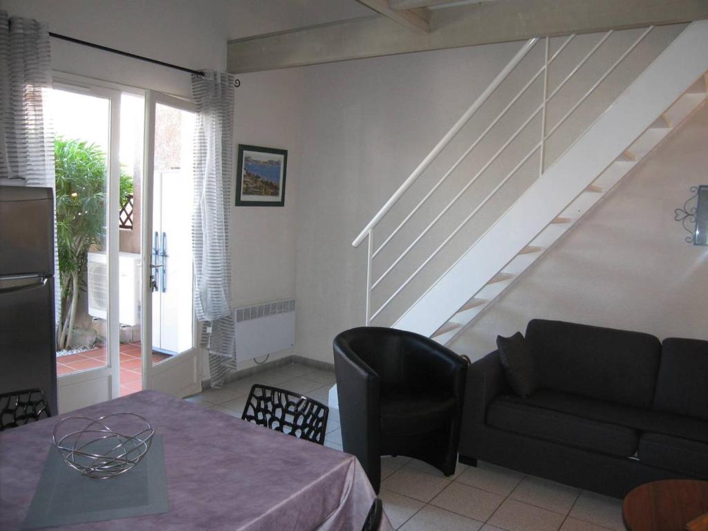 Villa 3 pièces mezzanine avec piscine, tennis, proche plage et port à Saint-Cyprien, 6 couchages - FR-1-106-26 - 4