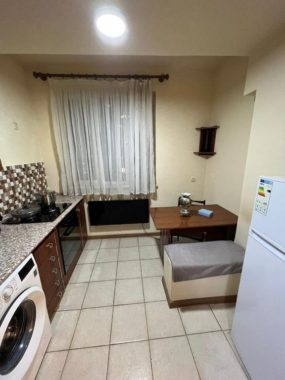 Nice Apartment in Yerevan Centre,Sayat Nova Street, Jerevan