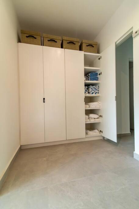 Beautiful 4BR, Up to 8 Guests, Private Pool, 10 min to Beach - 5