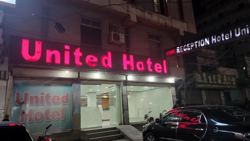 Family United Hotel