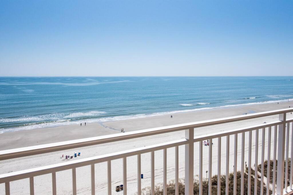 Oceanfront Penthouse in Paradise w Indoor Pool, Myrtle Beach