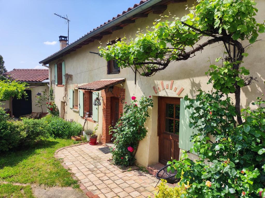 Maison de campagne vue panoramique, Rozier-en-Donzy