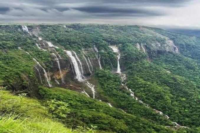 KN Sunshine Homestay (Saitsohpen-Sohra) — Hotel in Cherrapunji