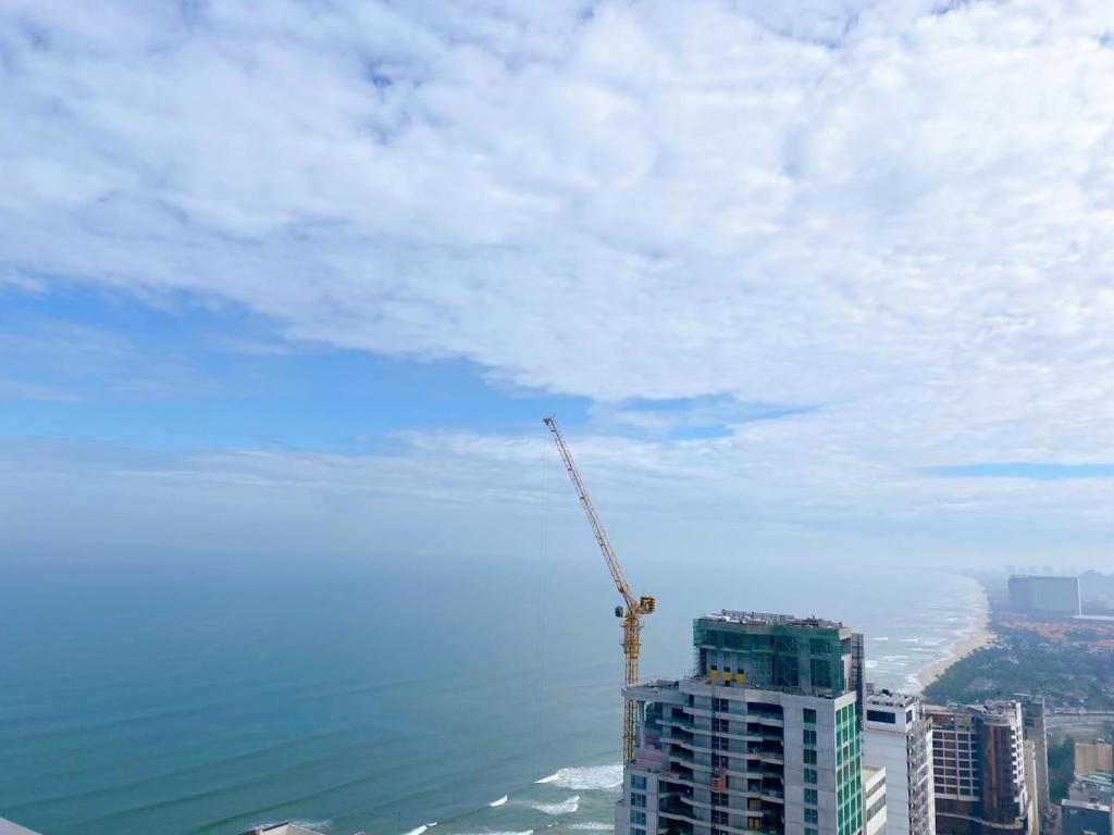 Muong Thanh My Khe Beach Apartment Da Nang