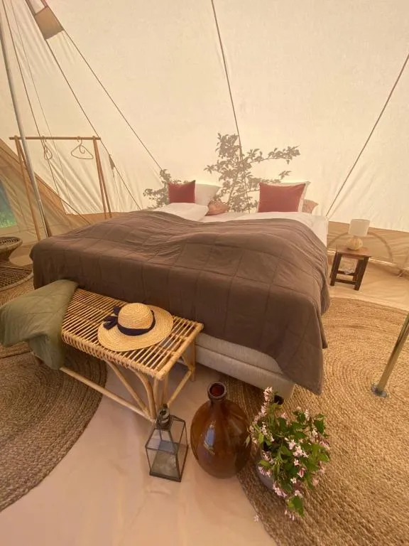 Green Glamping，位于森讷堡的酒店