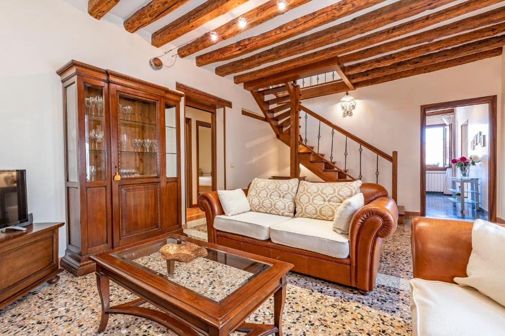 Al Campanile View and Terrace by Wonderful Italy - 5