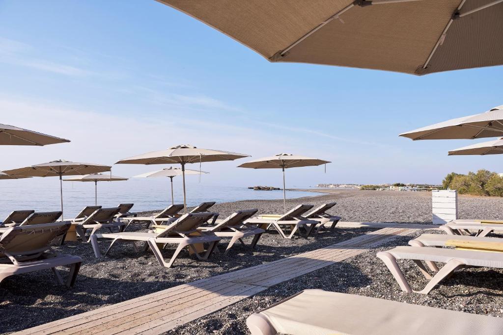 CHC Corvina Beach Hotel photo