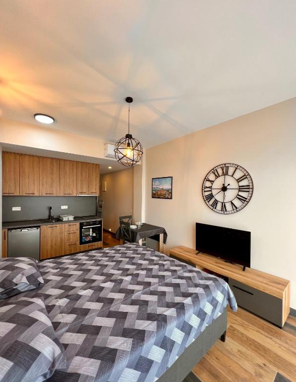 Sea & Sky Apartments - 5