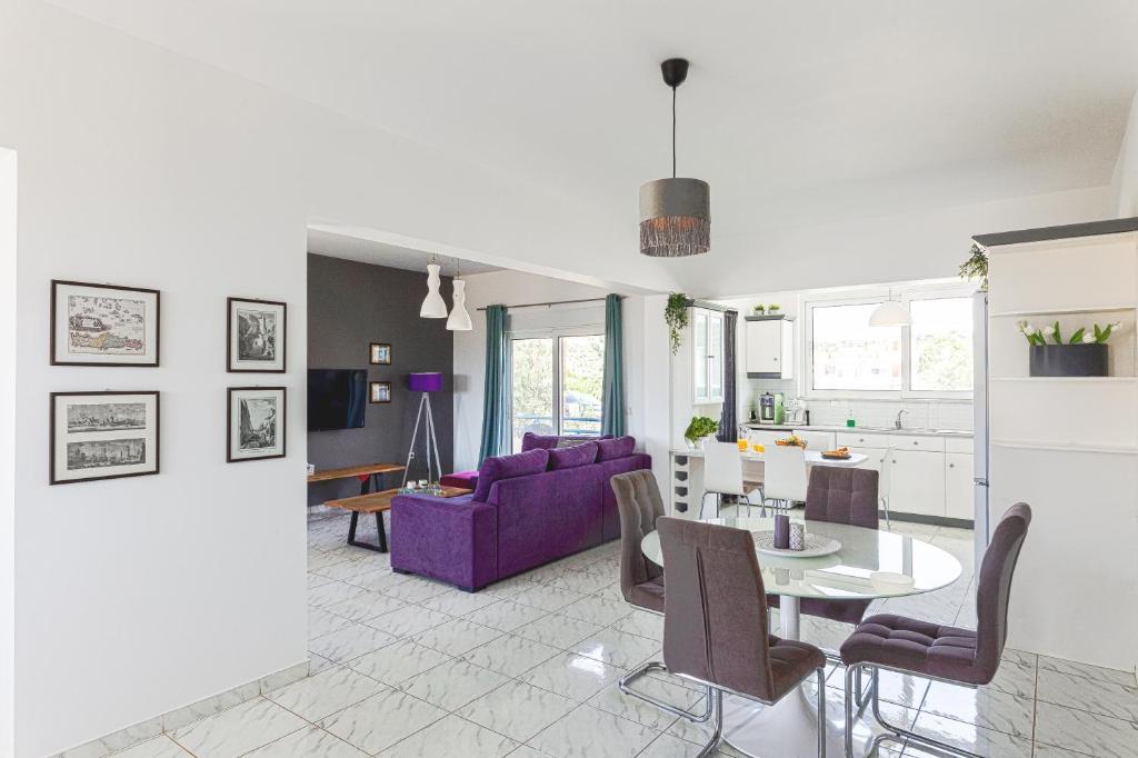 abk apartment, Afantou