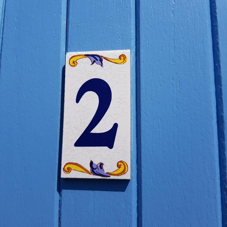 2, Paradise Apartments