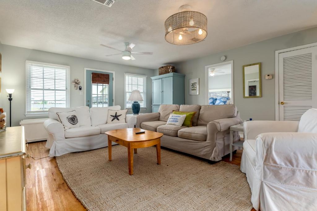 Cadi Shack, Dauphin Island