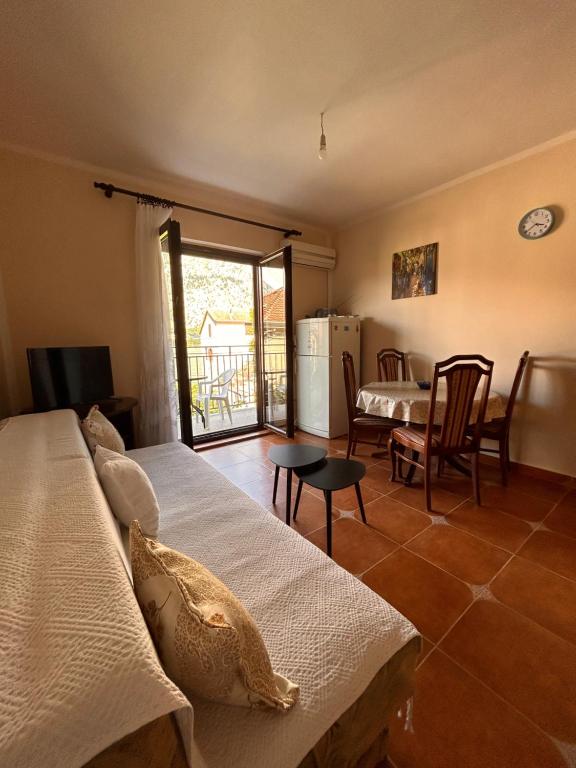 Apartment with sea view - 4