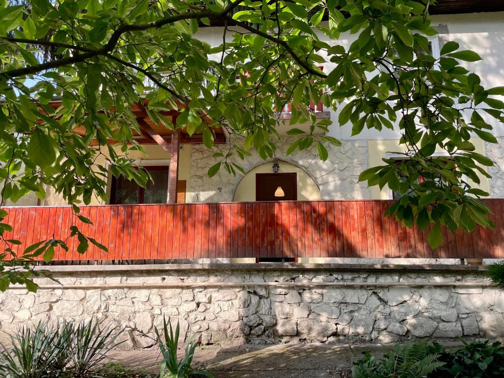 BONI Apartman photo