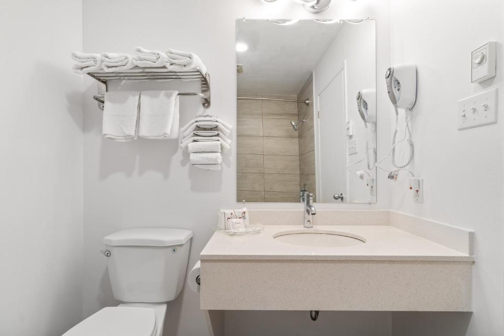Hotel Bromont photo