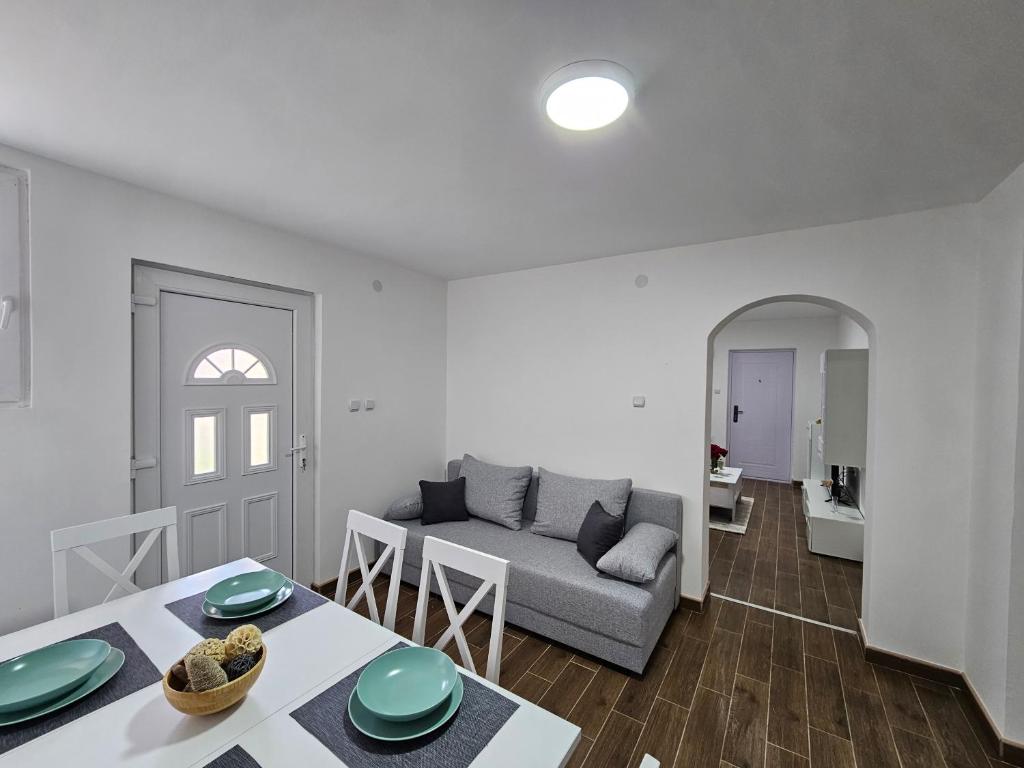 Apartmani Bambi 2 - 5