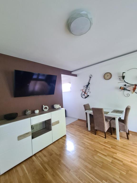 Friend LUX Apartman Beograd - 3