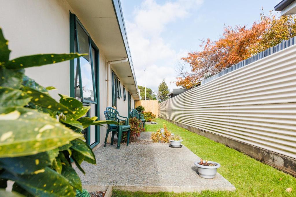 Facilities, Camelot Motor Lodge and Conference Centre in Palmerston North