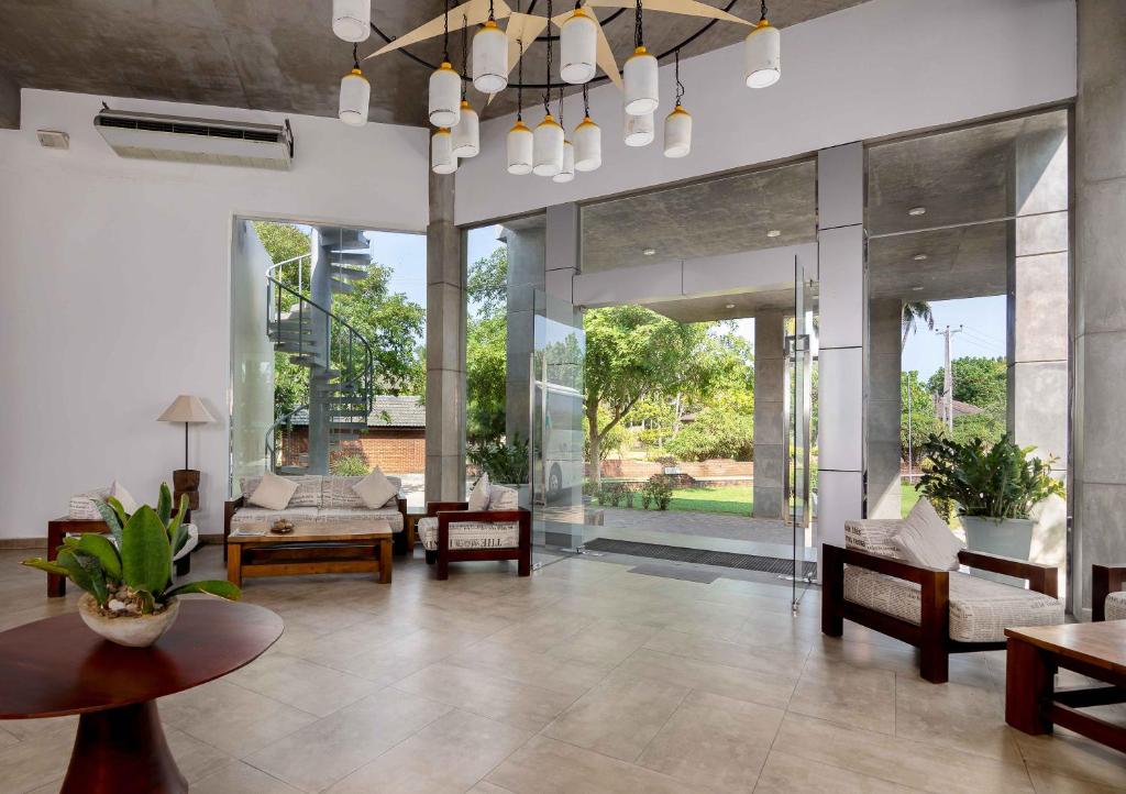 South Lake Resort Koggala フロント・ロビー