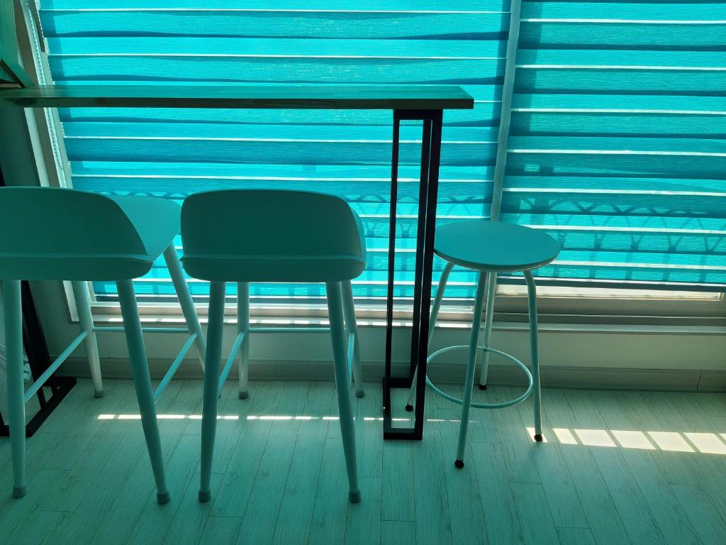 Studio Apartment with Sea View