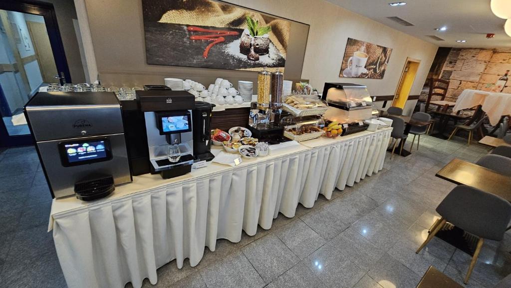 Hotel Blue Bratislava photo